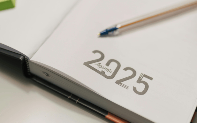 2025-notebook-for-acheiving-marketing-goals